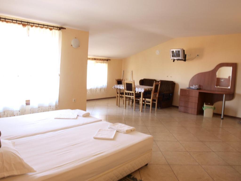 Guestrooms Hema Sozopol Phòng bức ảnh